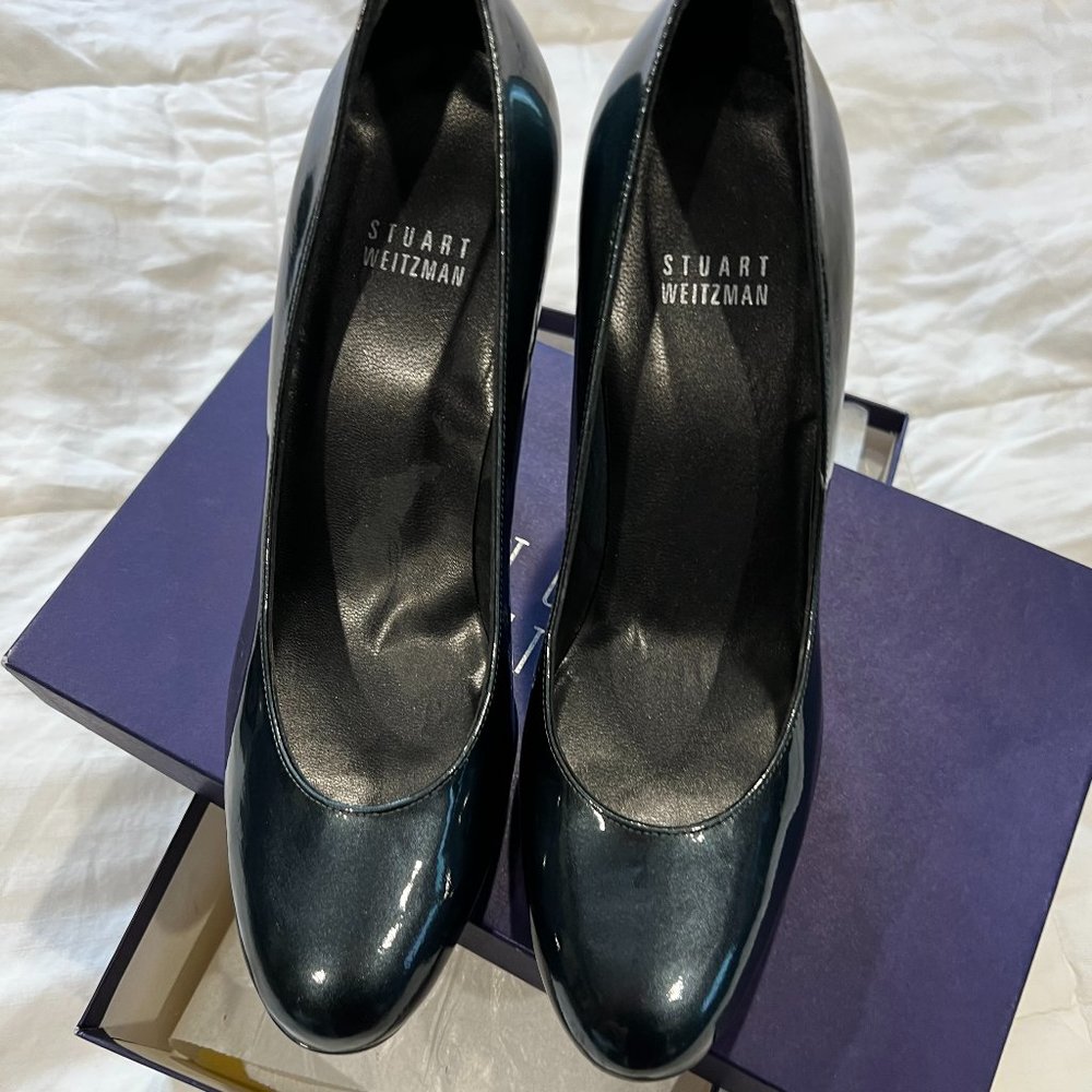 Stuart Weitzman Platswoon Zinc Soft Patent